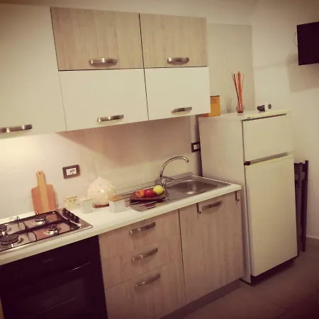 Lovely House In Monolocale 30mq Apartment